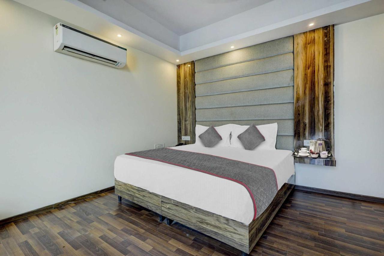 Hotel Townhouse Golden King à New Delhi Extérieur photo