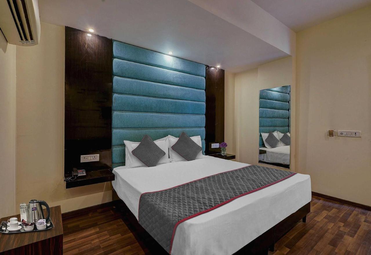 Hotel Townhouse Golden King à New Delhi Extérieur photo
