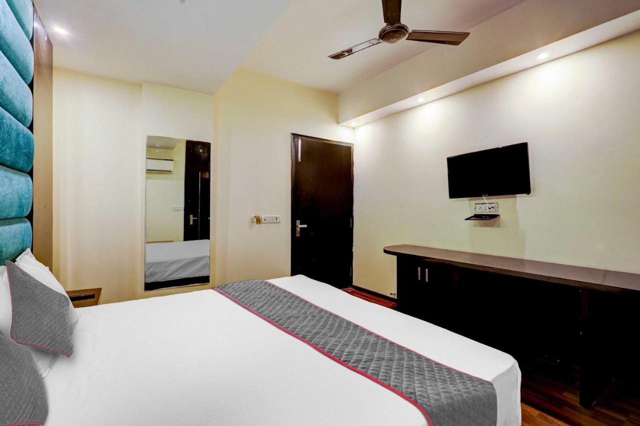 Hotel Townhouse Golden King à New Delhi Extérieur photo