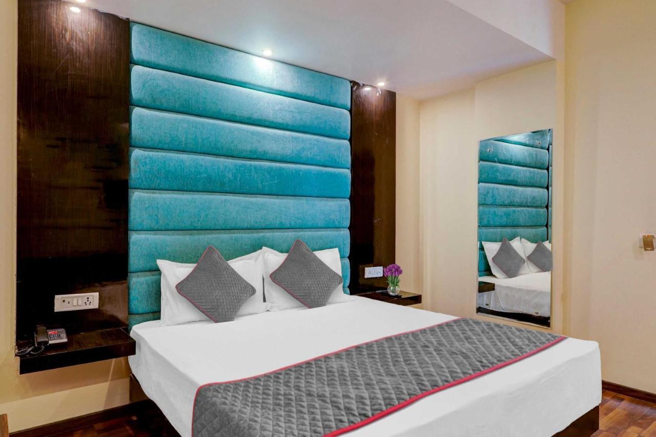 Hotel Townhouse Golden King à New Delhi Extérieur photo
