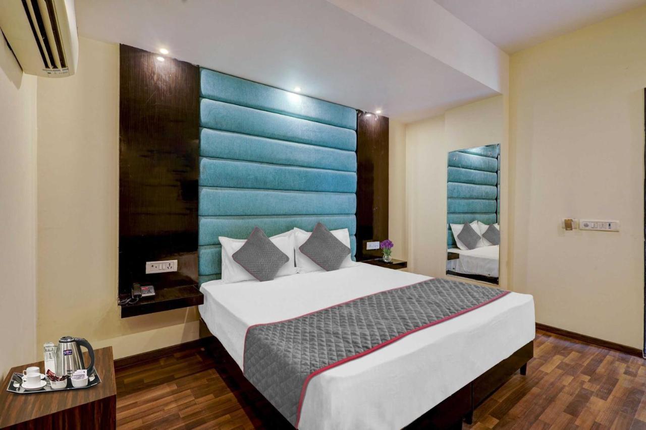 Hotel Townhouse Golden King à New Delhi Extérieur photo