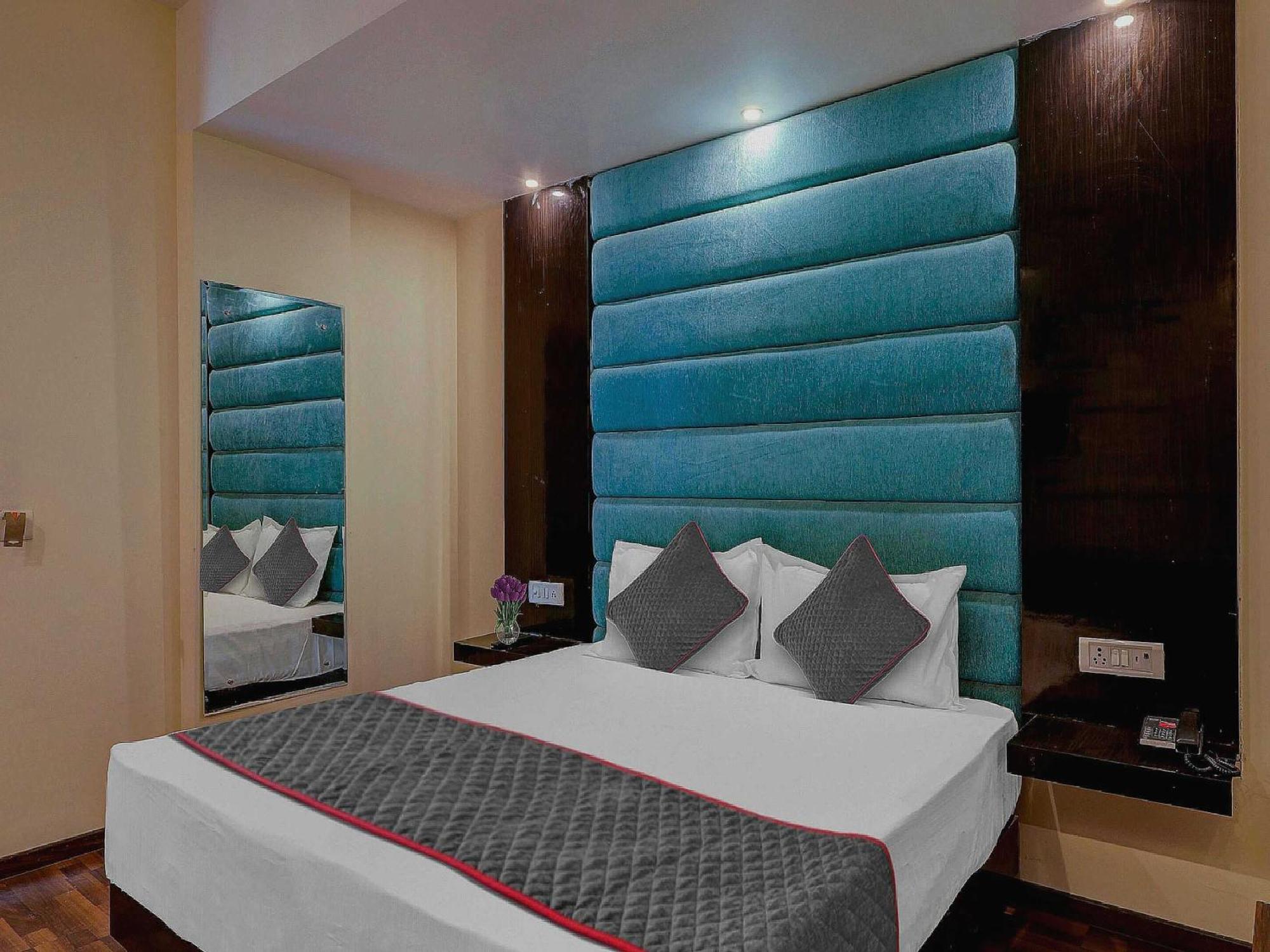 Hotel Townhouse Golden King à New Delhi Extérieur photo