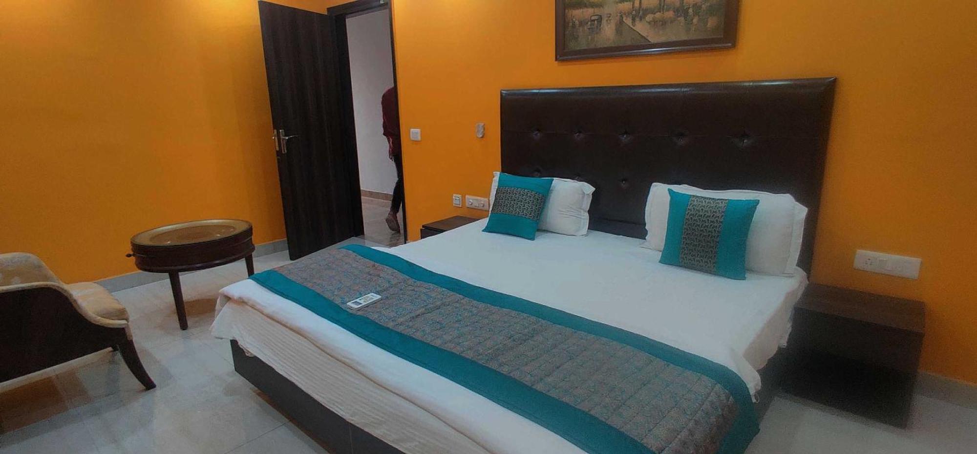 Hotel Townhouse Golden King à New Delhi Extérieur photo
