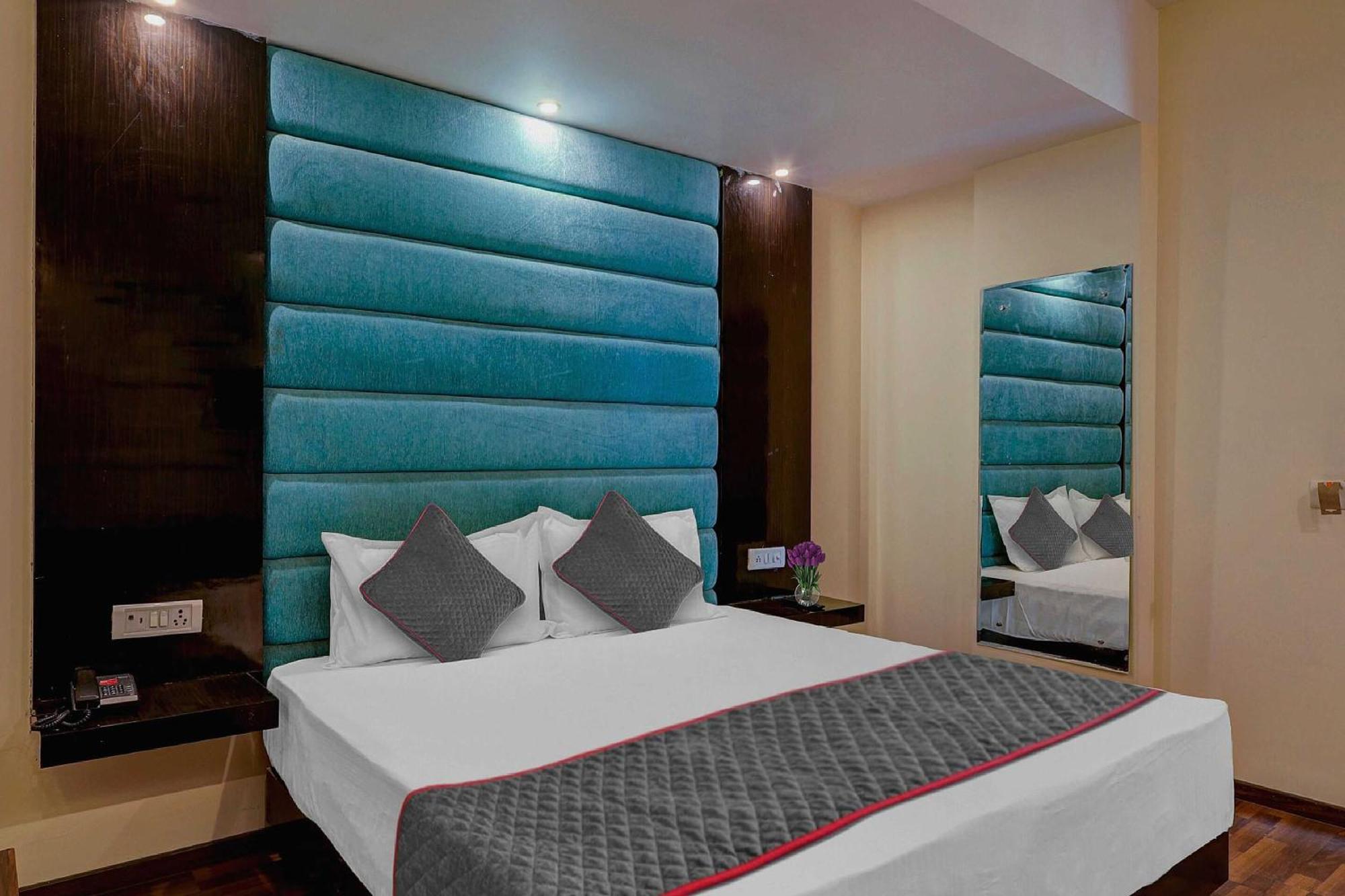 Hotel Townhouse Golden King à New Delhi Extérieur photo